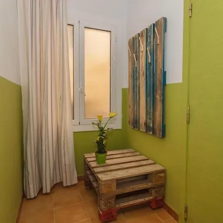 New Room For 2 In Center Хостел
